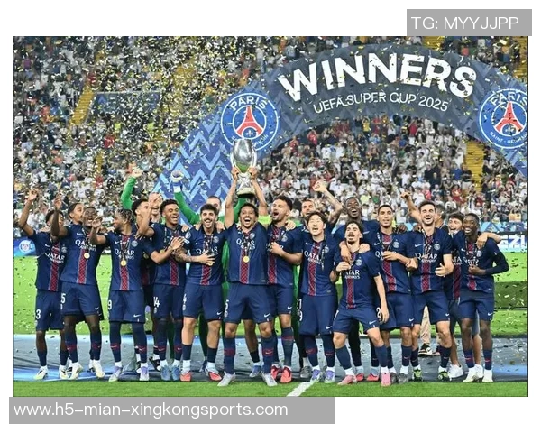 阿什拉夫与拜仁的巅峰对决谁能在欧冠赛场上笑到最后